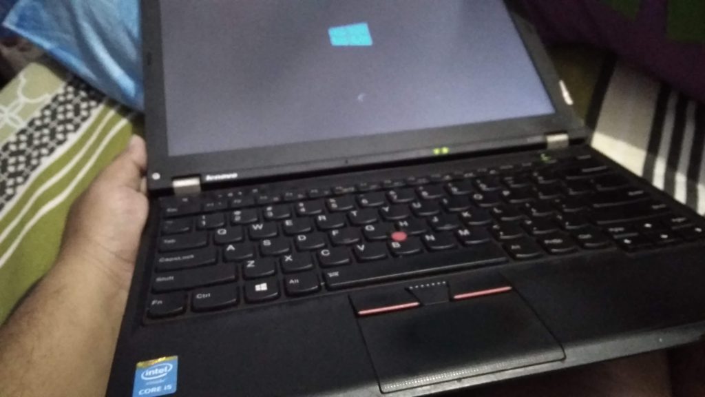 Lenovo Thinkpad X230 : Laptop Intel Core i5 Harga 3 Jutaan